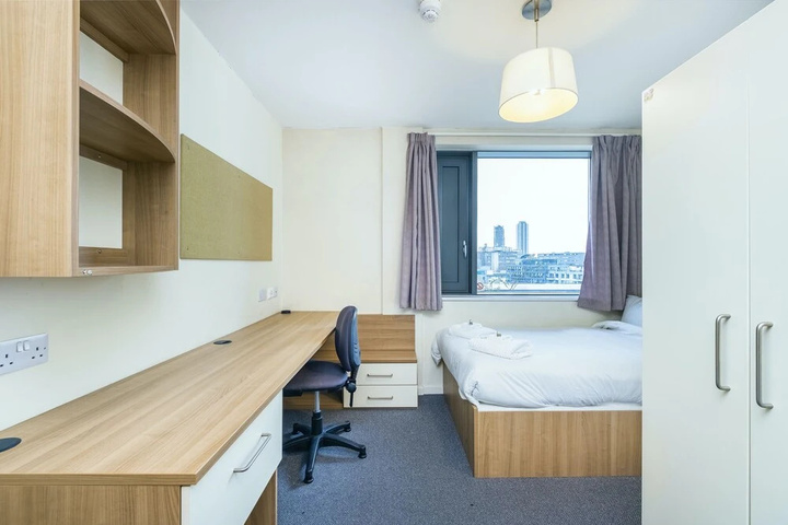 Room 3 of 11
