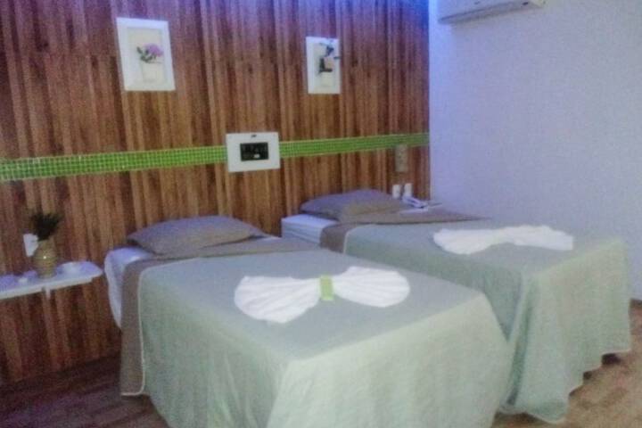 Room 3 of 43