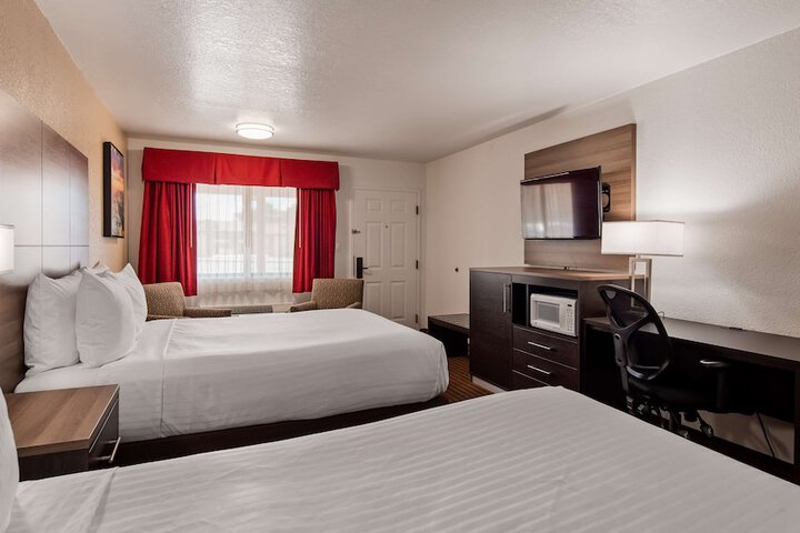 Room 14 of 35