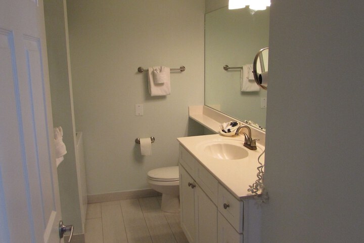 Room 77 of 229