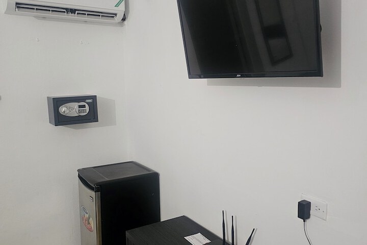 Room 9 of 51
