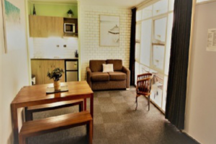 Room 45 of 228