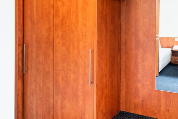 Room 49 of 112