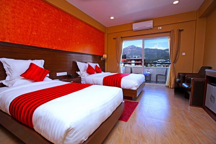 Room 43 of 82