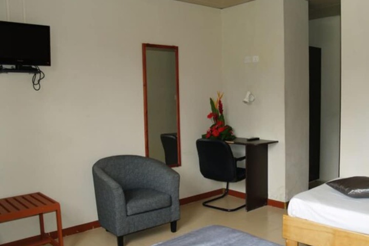 Room 14 of 39