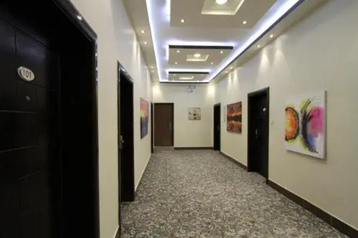 Room 4 of 5