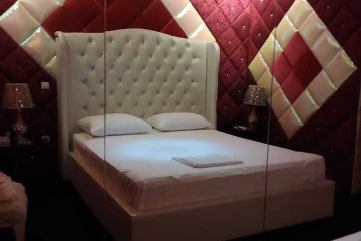 Room 116 of 139