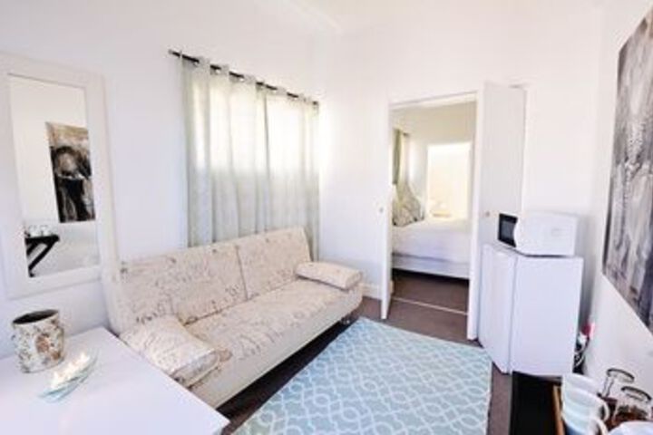 Room 30 of 40