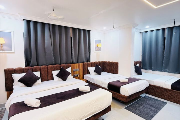 Room 16 of 63