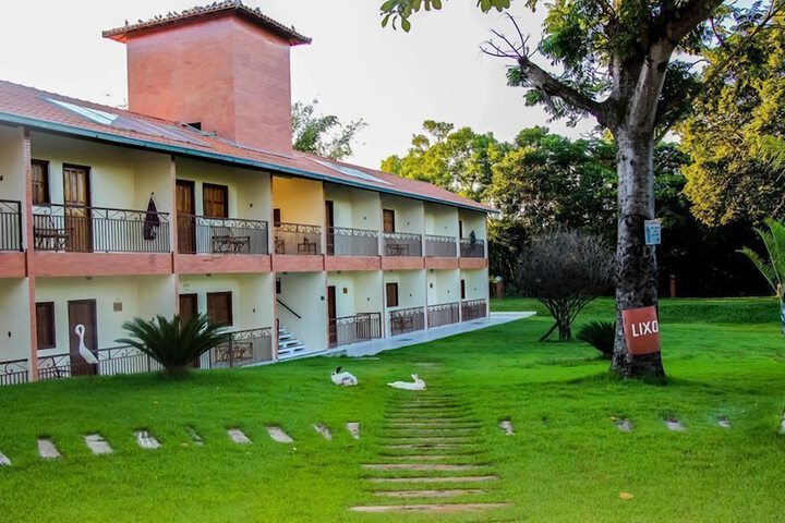 Hotel Exterior 49 of 60