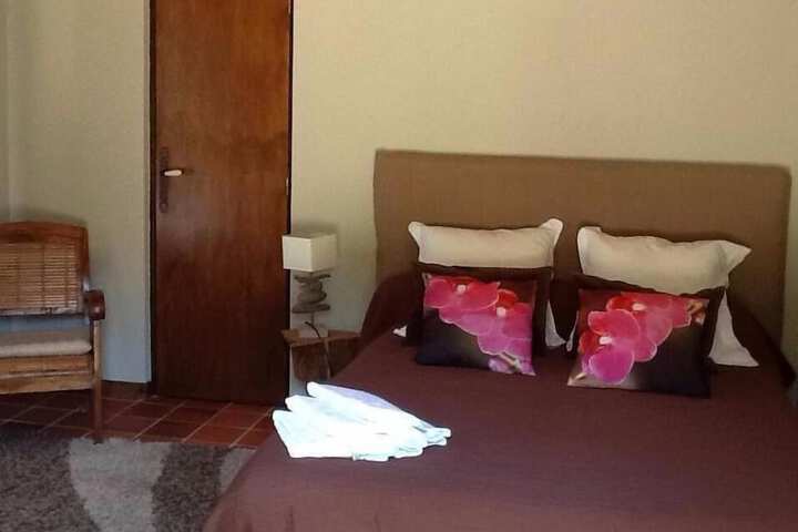 Room 3 of 38