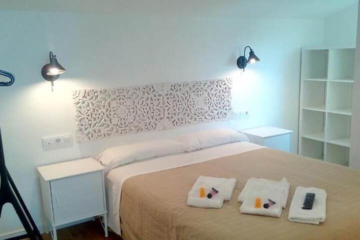 Room 5 of 47