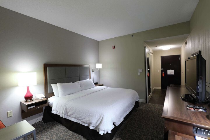 Room 36 of 105