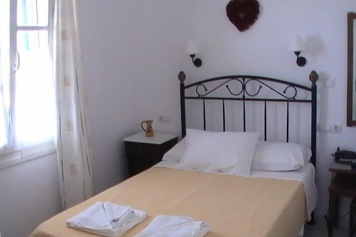 Room 8 of 47