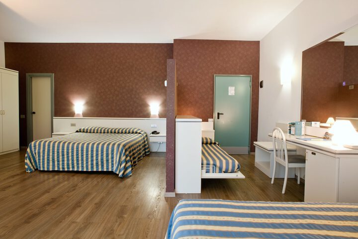Room 39 of 86