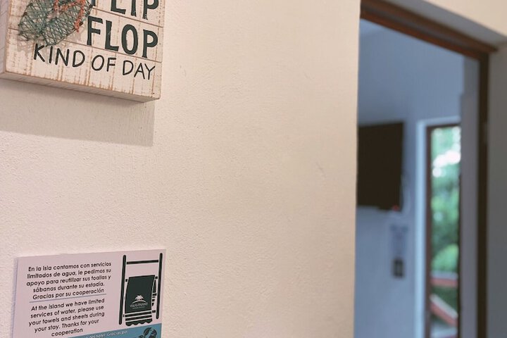 Room 103 of 145