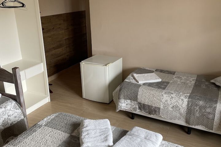 Room 16 of 155