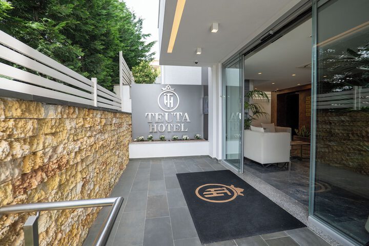 Hotel 156 of 171