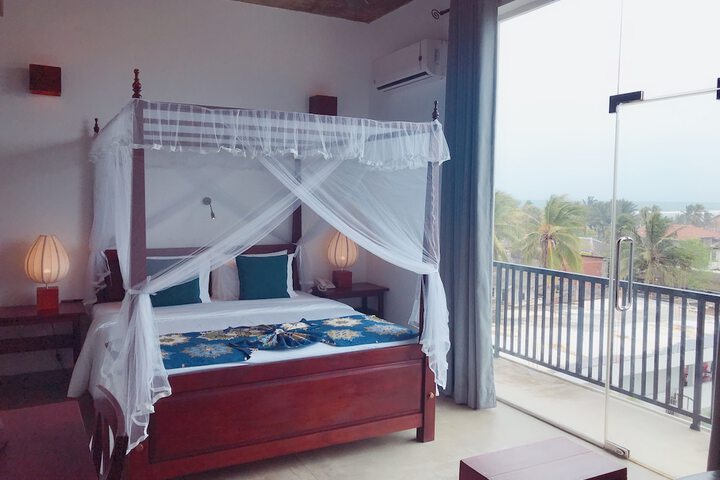 Room 19 of 31