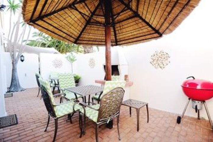 Terrace/Patio 38 of 40