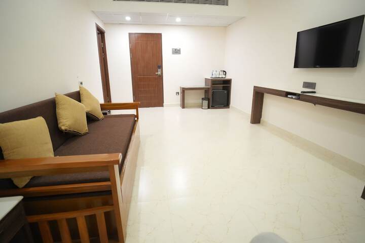 Room 19 of 23