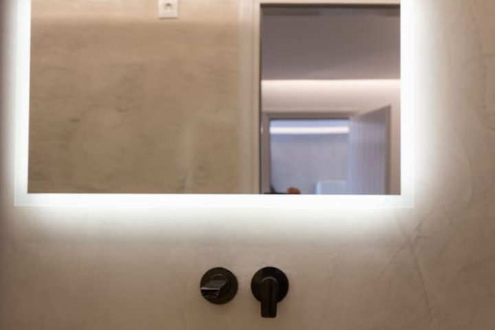 Room 75 of 86