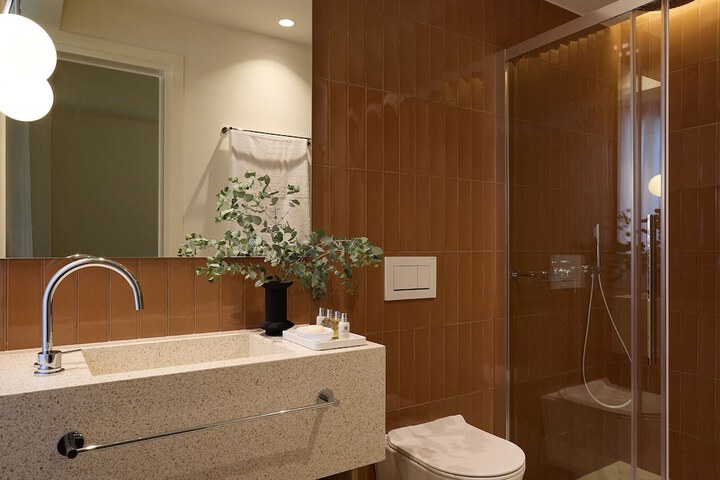 Room 40 of 50