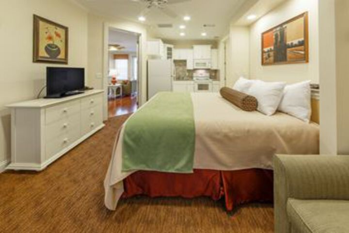 Room 43 of 97