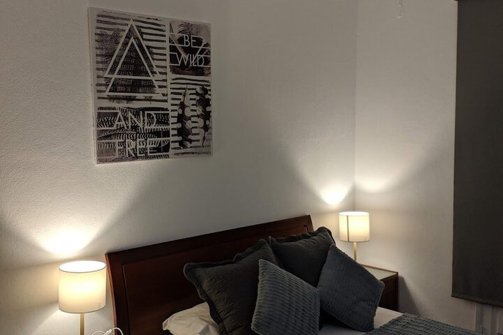 Room 6 of 39
