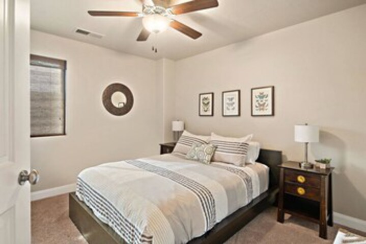 Room 52 of 57