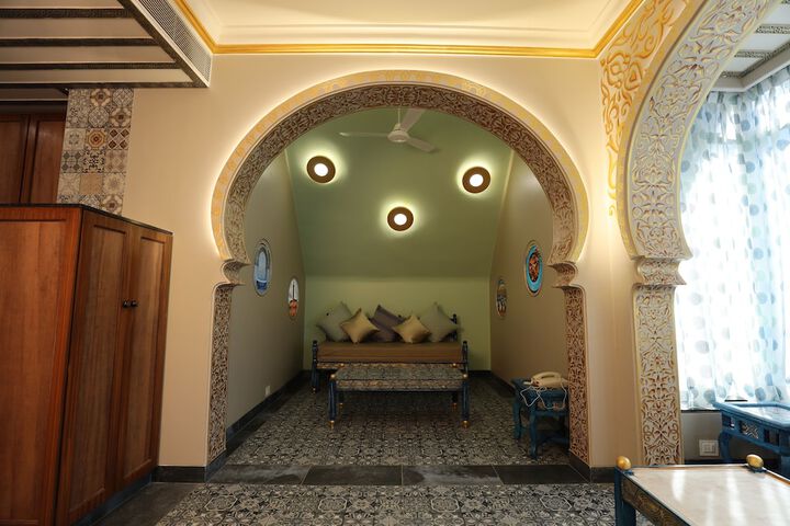 Room 15 of 81