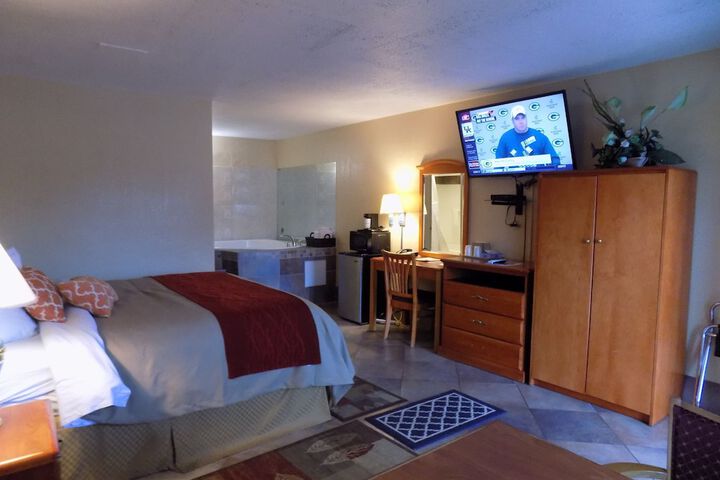 Room 6 of 21