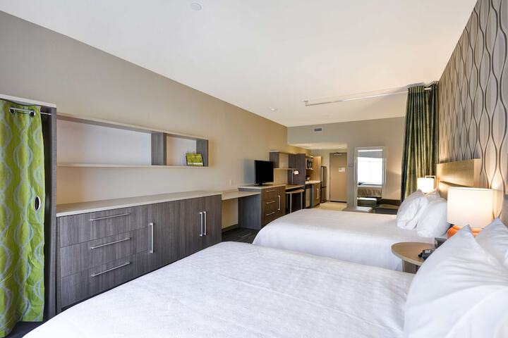 Room 15 of 41