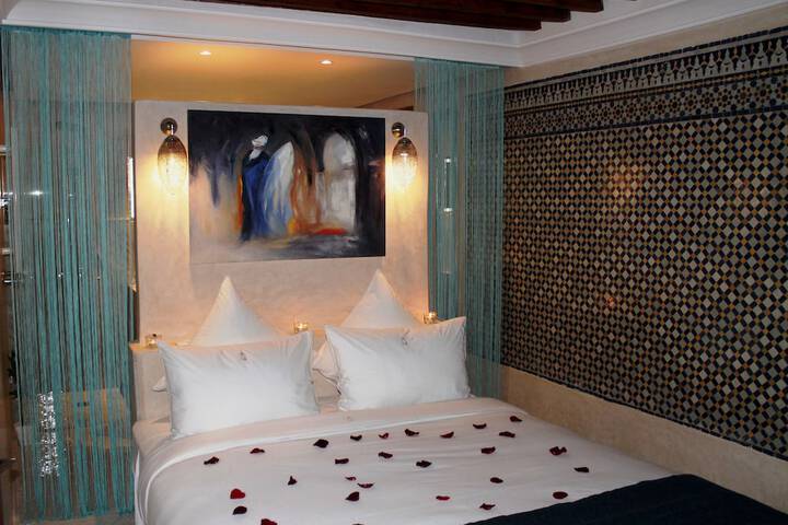 Room 8 of 81