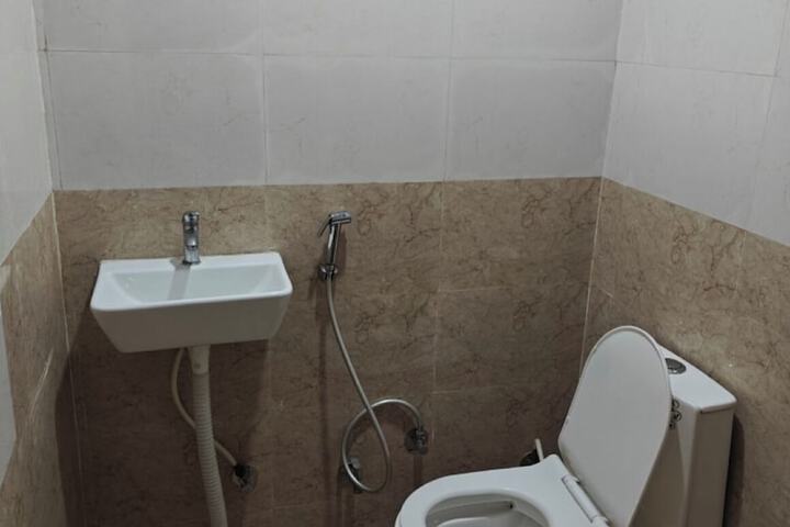 Room 17 of 21
