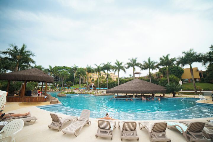 Hotel Pool