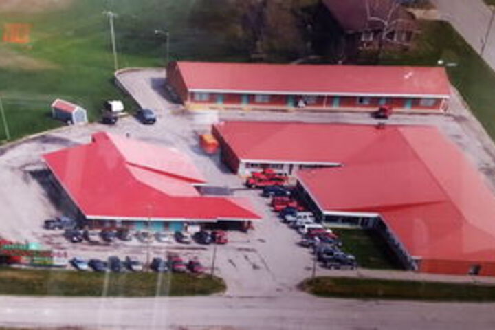 Photo of Lakeview Inn & Cafe