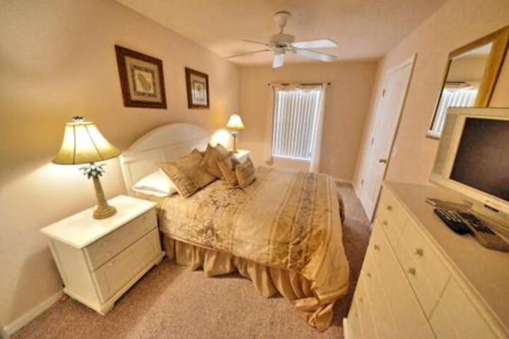 Gorgeous Silver Creek Villa Home in Clermont, FL