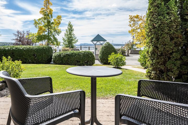 Terrace/Patio 24 of 40