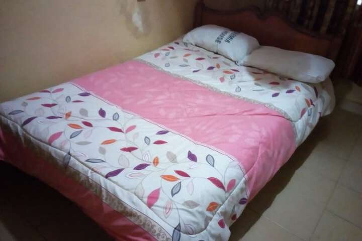 Room 7 of 16