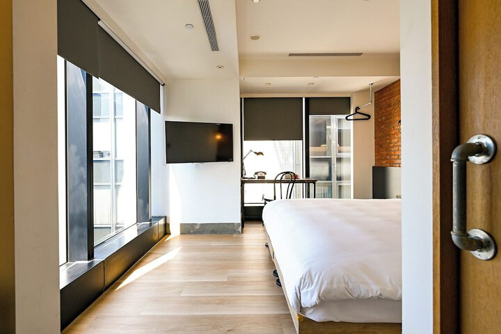 Room 15 of 55