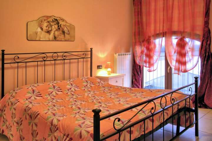 Room 10 of 47