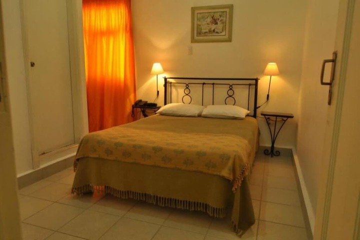 Room 20 of 49