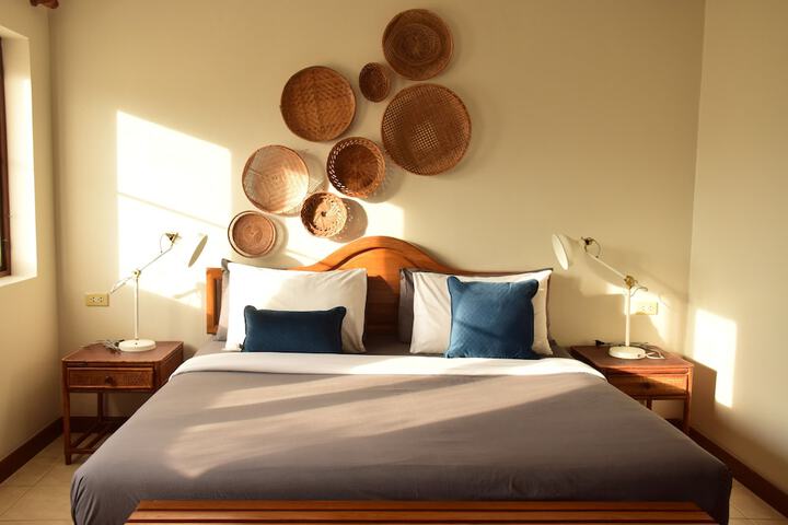 Room 10 of 22