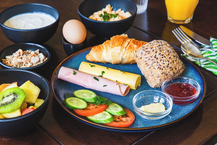 Breakfast/Coffee Service 63 of 79