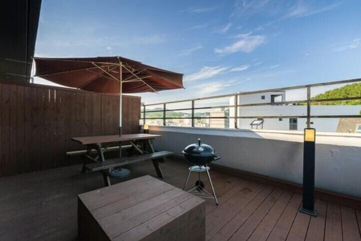 Terrace/Patio 27 of 33
