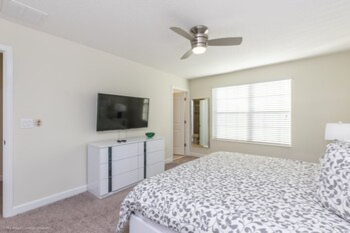 Room 43 of 56