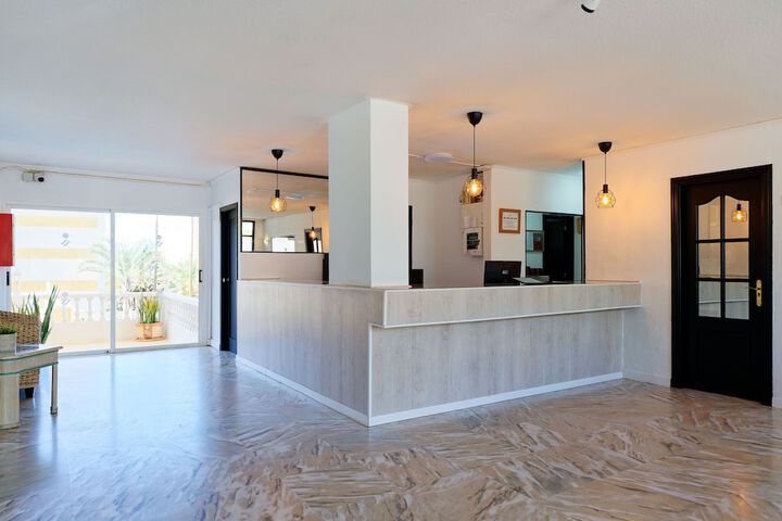 Hotel Interior 2 of 127
