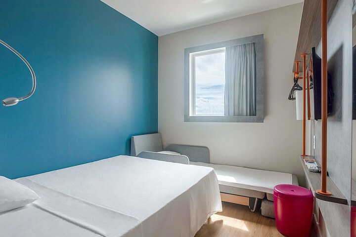Hotel 110 of 110