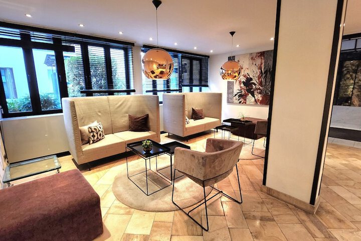 Lobby Entry